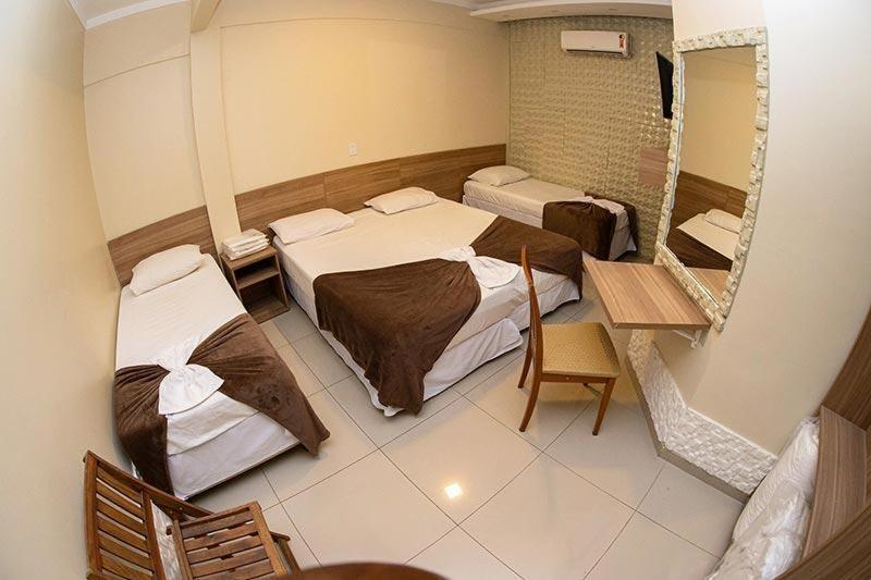 Aeroporto Plaza Hotel 4*